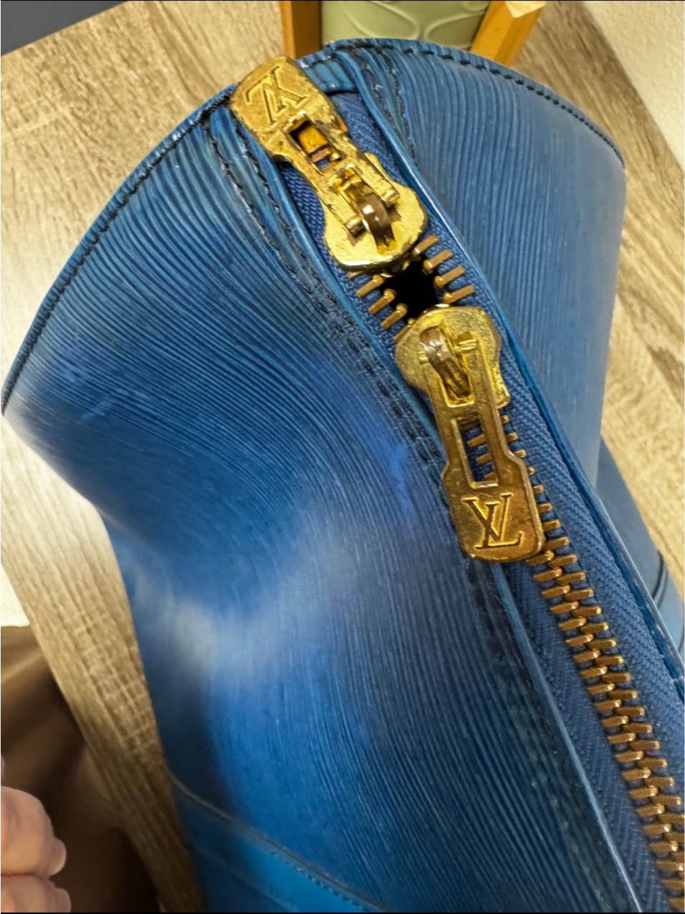 Louis Vuitton Epi Leather Duffel Bag with Certificate of Authenticity - Picture 8 of 14